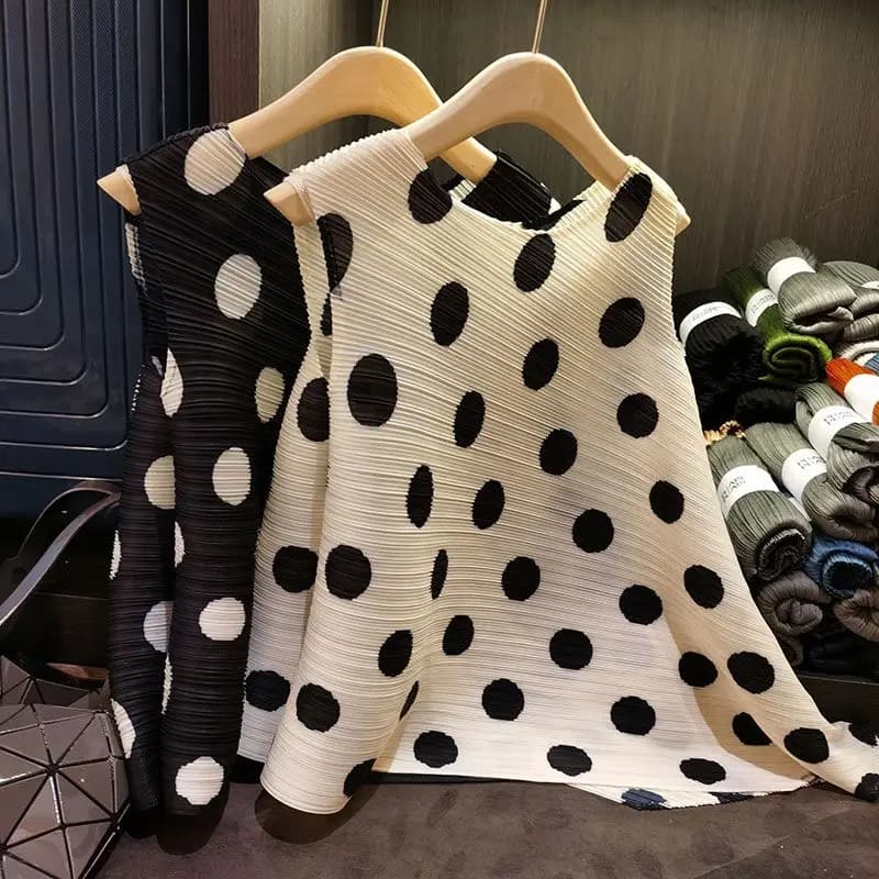 Top Senza Maniche a Pois con Pieghe per Donna, Estate 2025, Nuovo Gilet Ampio e Irregolare