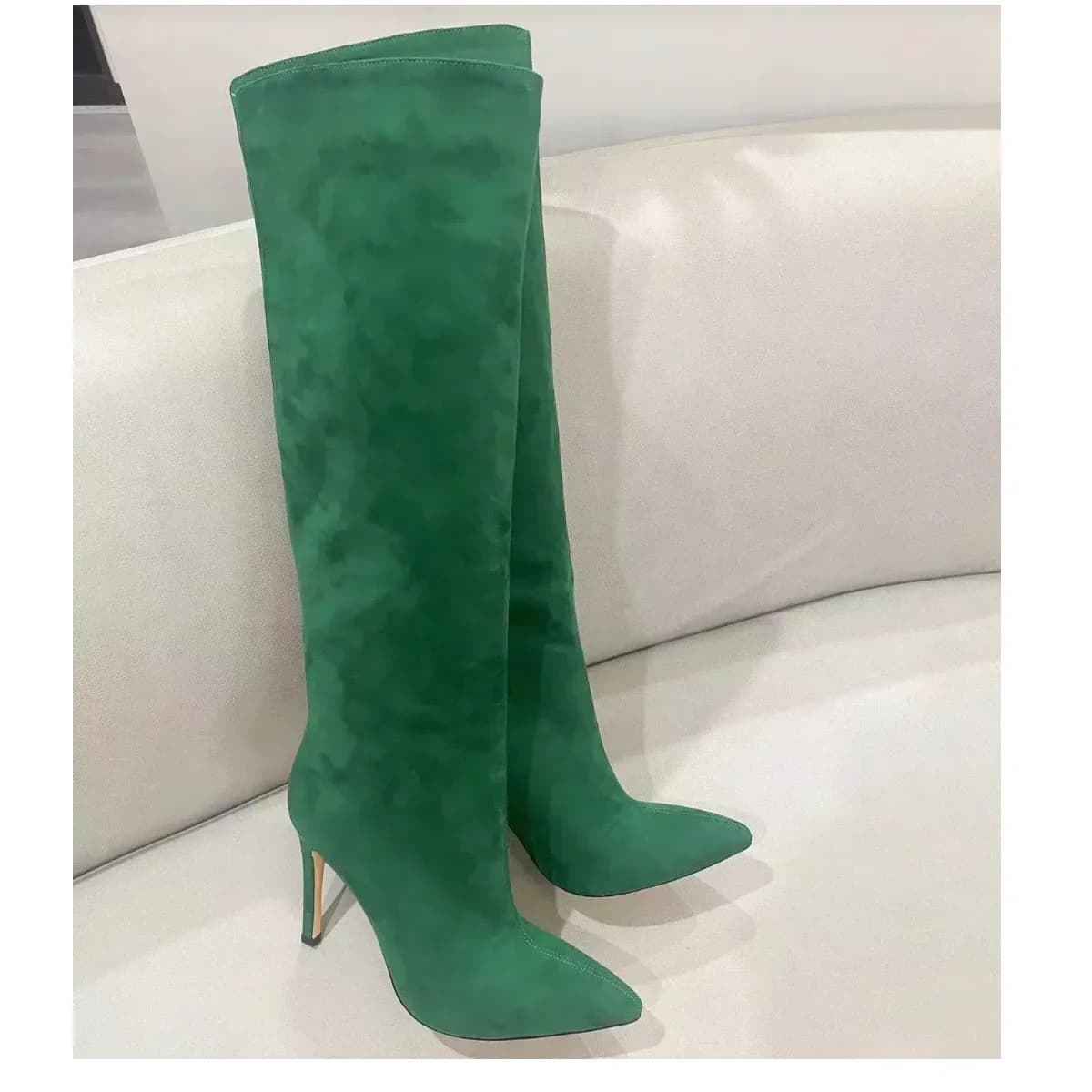 Hemegot Nero Verde Blu Tinta unita Flanella Stivali lunghi per le donne Al ginocchio Punta a punta Slip On Botas Largas De Mujer Tacchi alti
