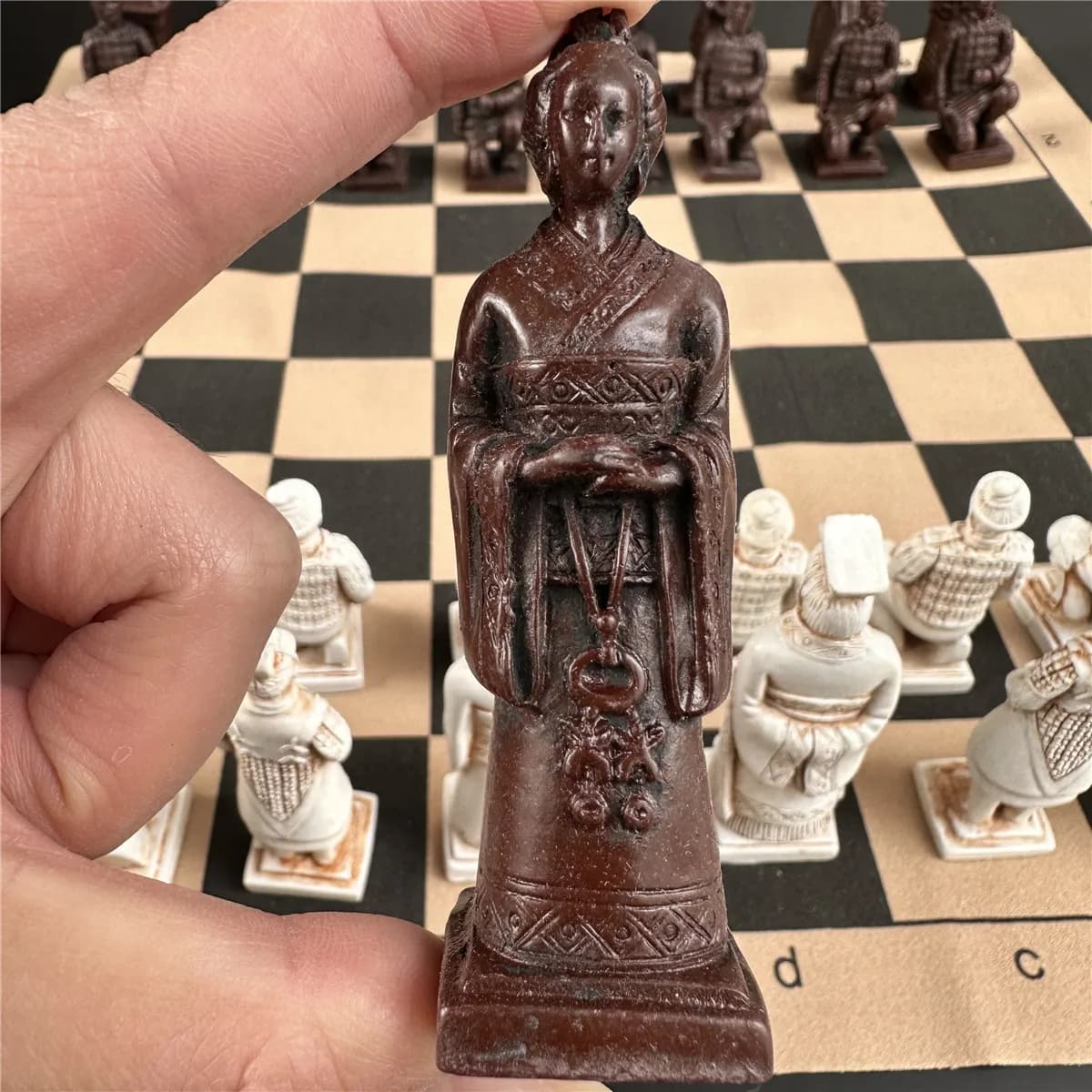 Large 43cm/16.93in Imitation Ancient Chess 3D Terra-cotta Army Resin Chess Pieces to Do Old Treatment Leather Chessboard