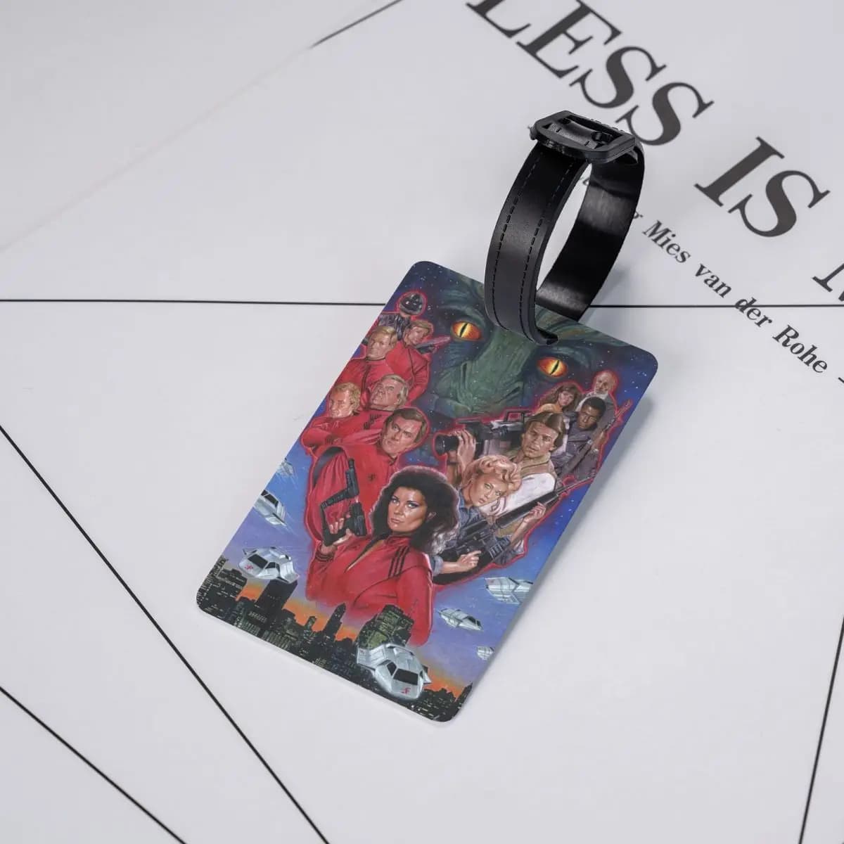 Etichette per Bagagli del 40° Anniversario della Miniserie 'V The Visitors', Porta Etichette per Valigie e Bagagli da Viaggio con Spazio per Nome, Indirizzo e ID
