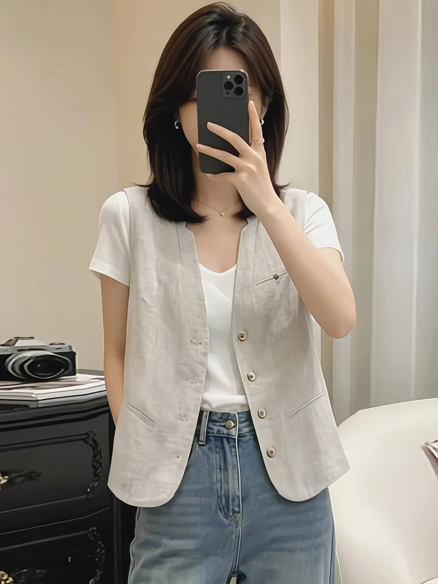 Retro Artistic Sleeveless Linen V-neck Suit Jacket Women's Summer New Style British Fashion Short Outerwear Top