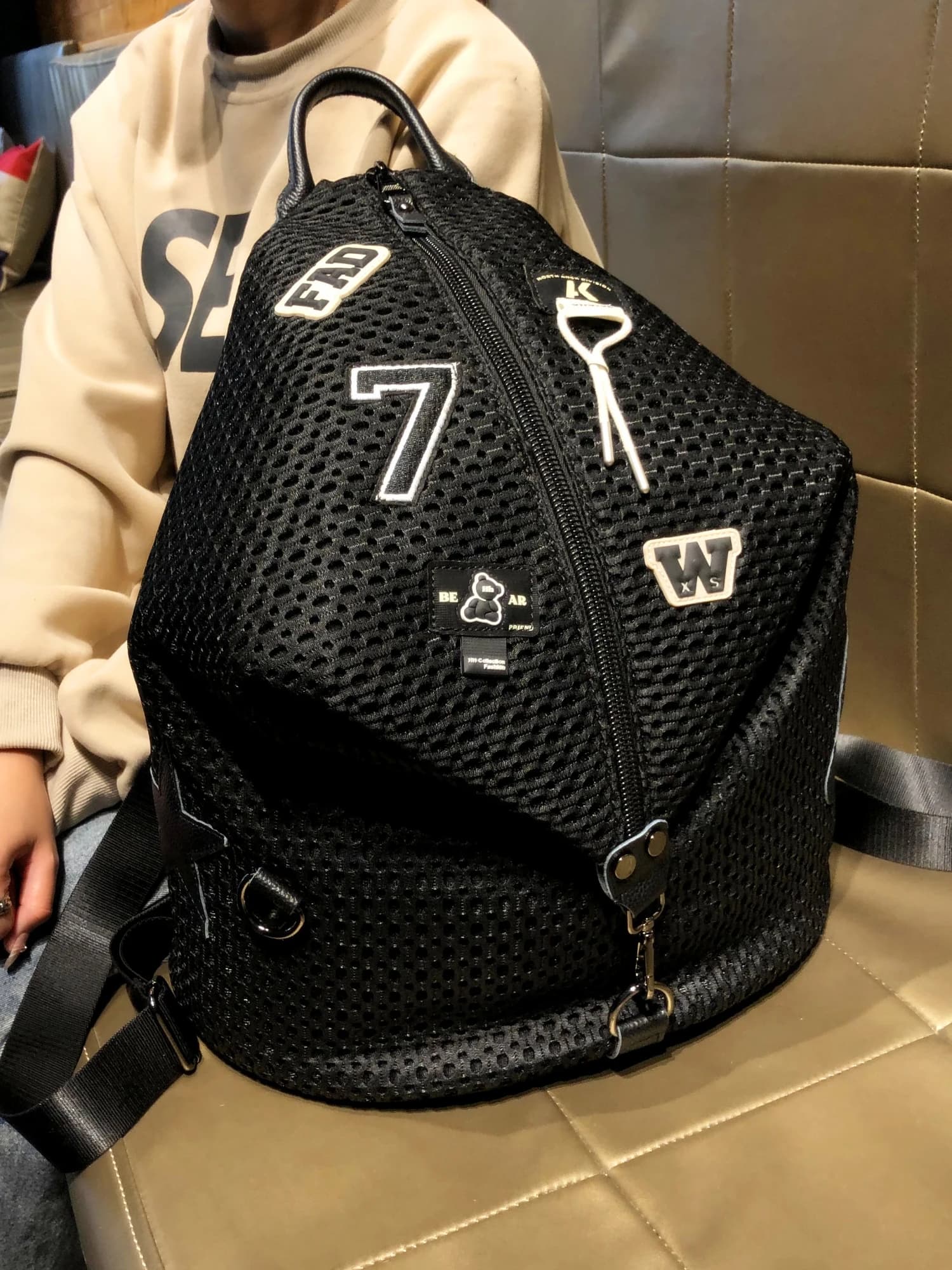 GURDIER Hong Kong Brand Large Capacity Commuter Outdoor Travel Backpack Casual Sports Leisure Bookbag Fashionable Unisex