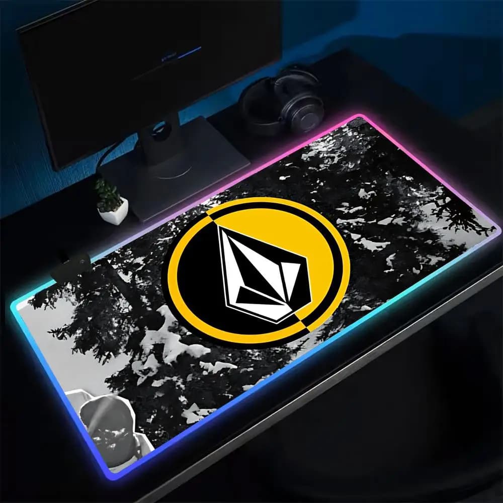 12-Cool Cultural Youth V-volcom Mouse Pad Anime Gaming Mouse Pad Tappetini da tavolo a LED Tappetini da scrivania in gomma retroilluminati XXL RGB