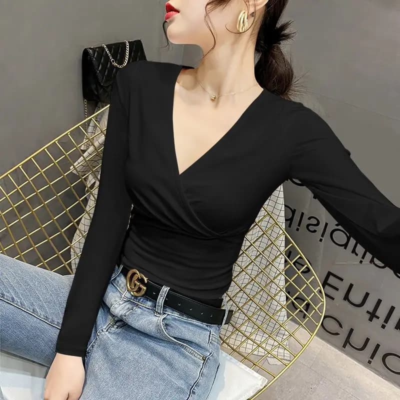 2023 nuova primavera e autunno moda Sexy scollo a v Slim Fit mostra sottile Versatile tinta unita manica lunga t-shirt corta da donna