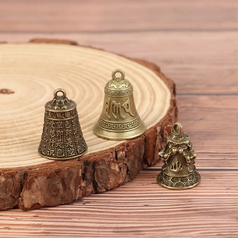 Antique Alloy Car Pendant, Three Lion Bell Wind Chime, Vintage Feng Shui Bell Mini Guanyin Sculpture in Retro Style