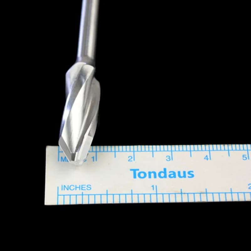 Scalpello di riparazione a forma di V strumenti ortopedici medico artroscopio al ginocchio tavolo tibiale scalpello a osso lungo osso concavo a doppio taglio