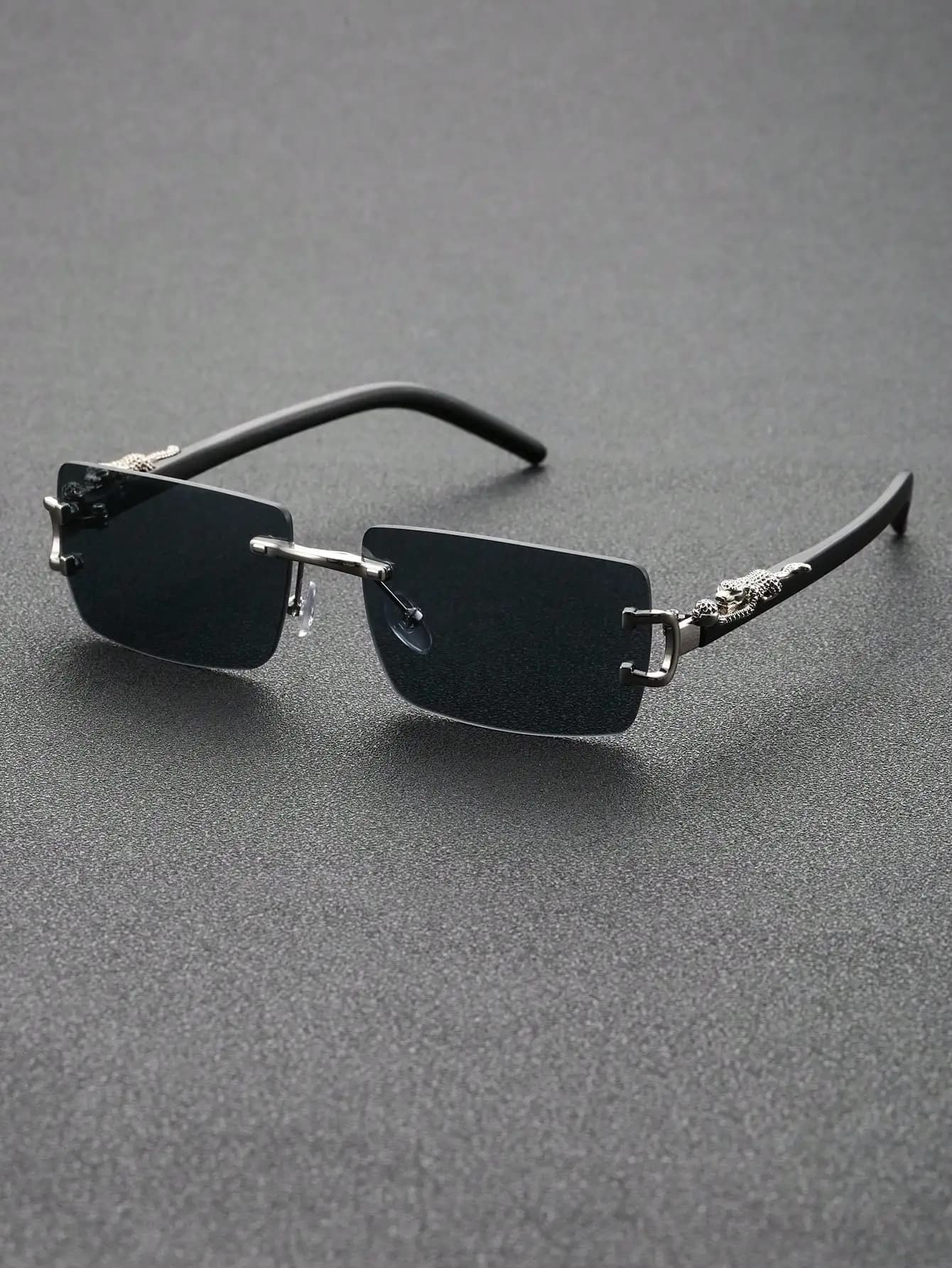 1/2 pezzi occhiali da sole in metallo moda classica unisex con montatura quadrata per accessori di abbigliamento da pesca per ciclismo all'aperto