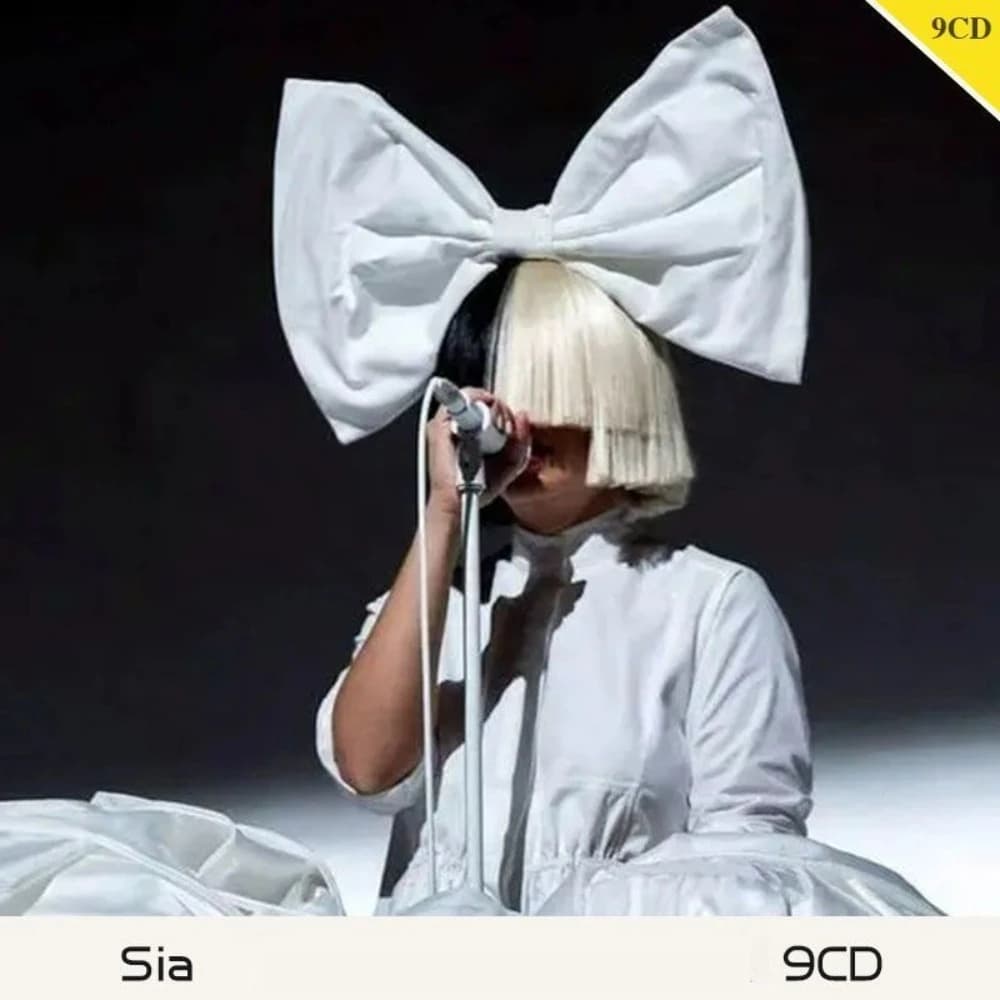 Collezione Completa di Album di Sia su 9 CD, Solo Pop, Electropop e Indie Pop, Brani Iconici per Fan e Collezionisti di Musica