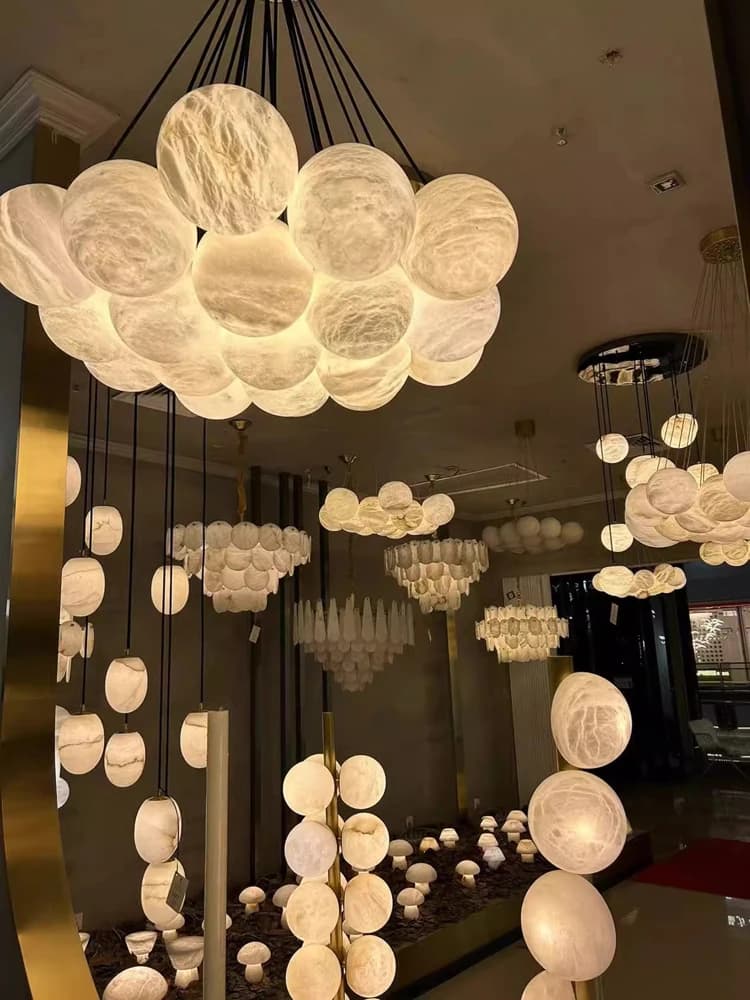 Lampadario Moderno Serie Alabastro con Sfere in Marmo G9 LED, Illuminazione Decorativa per Soggiorno, Lampade a Sospensione Trendy 2026