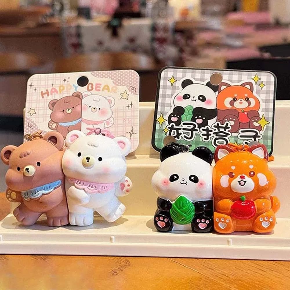 2 pcs Creative Resin Couple Keychains Alloy Dog Magnetic Animal Pendants Panda Cat Backpack Key Ring Car Key