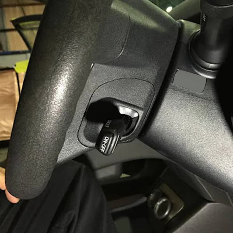 Steering wheel speed control switch 84632-34011 with cover 45186-47030-C0 for Toyota Prius Plug-in Hybrid Aqua