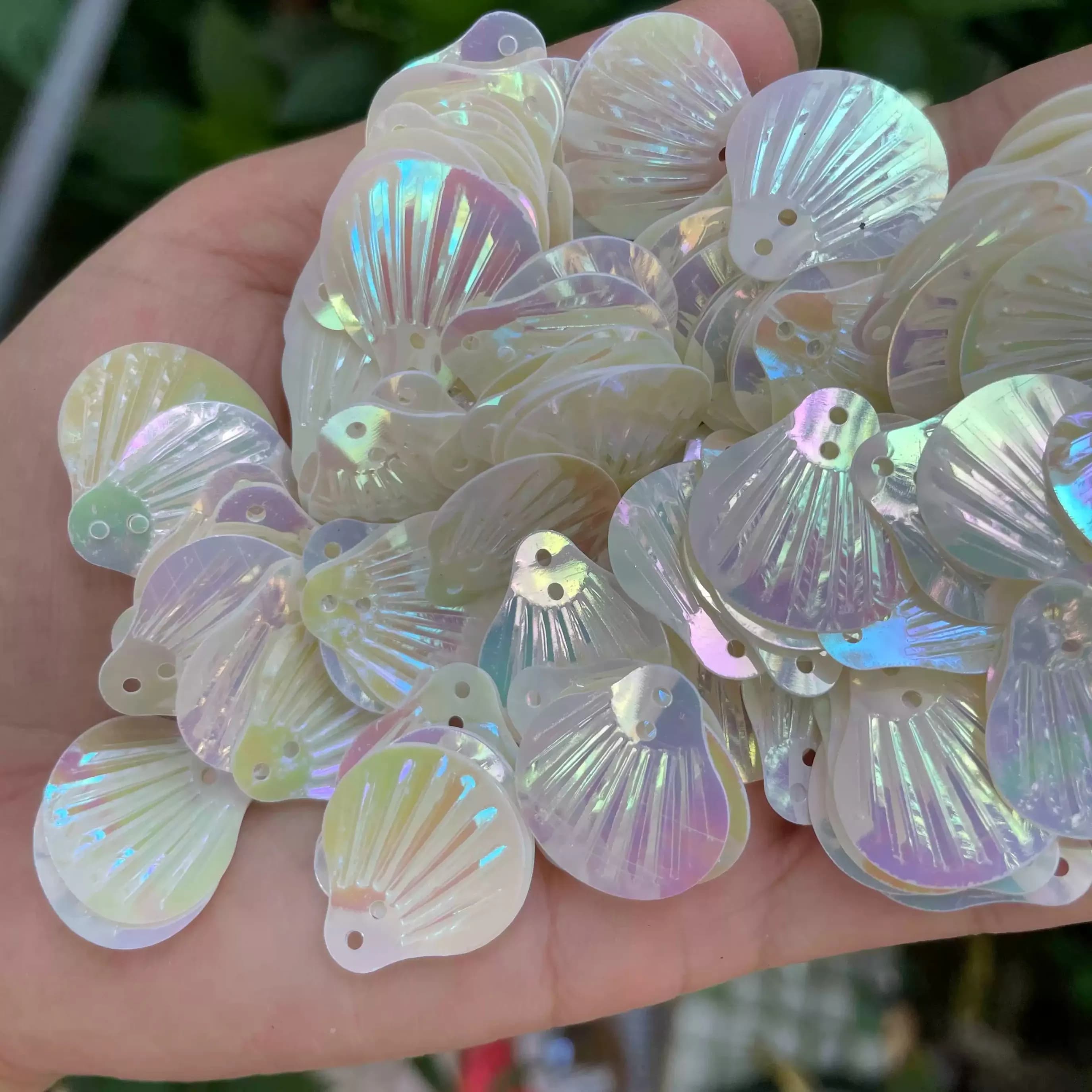 50g di paillettes iridescenti bianche effetto conchiglia, grandi scaglie di conchiglia per decorazioni, accessori fai da te per la creazione di gioielli.