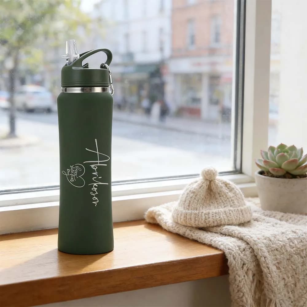 Bottiglia d'Acqua in Acciaio Inox Personalizzata con Nome, Regalo di Compleanno, con Coperchio Ribaltabile, Isolamento Termico