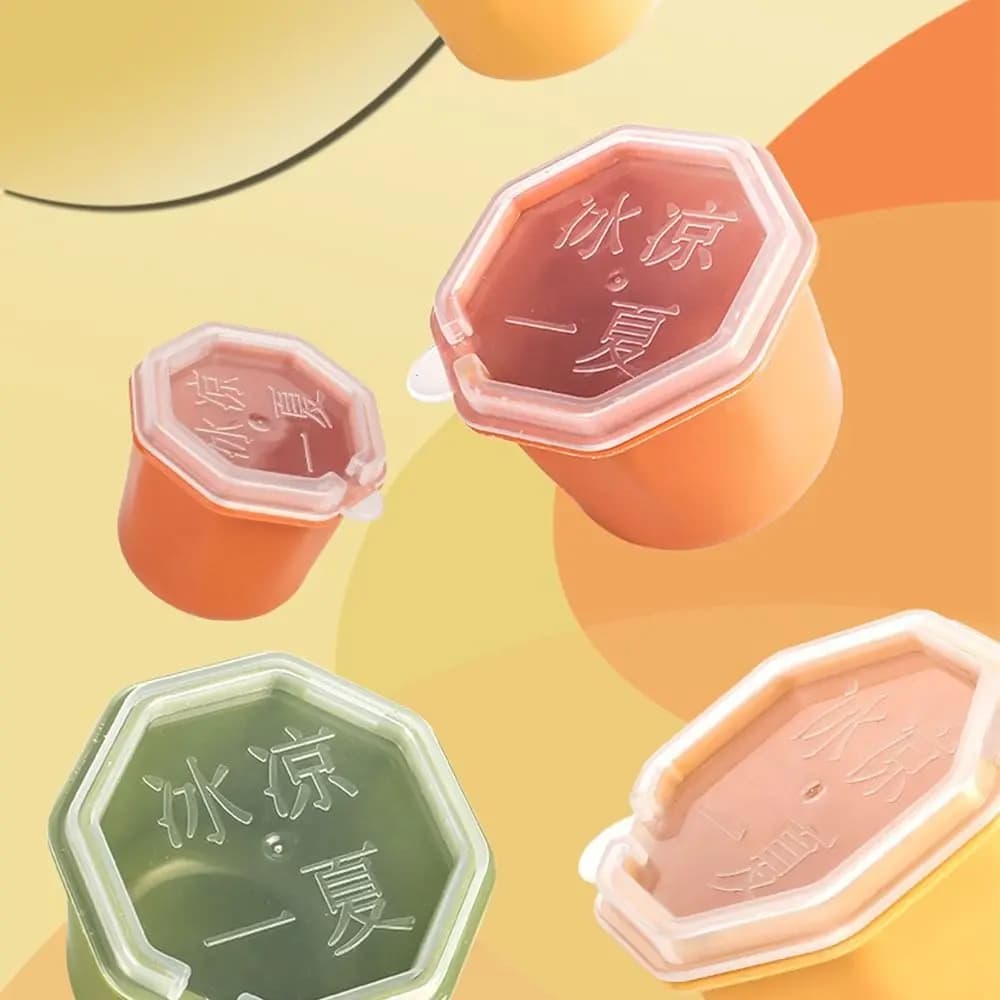 Stampo per Cubetti di Ghiaccio Riutilizzabile Mini Poligonale con Coperchio, Vassoio per Ghiaccio Estivo Fai-da-Te per Frigorifero
