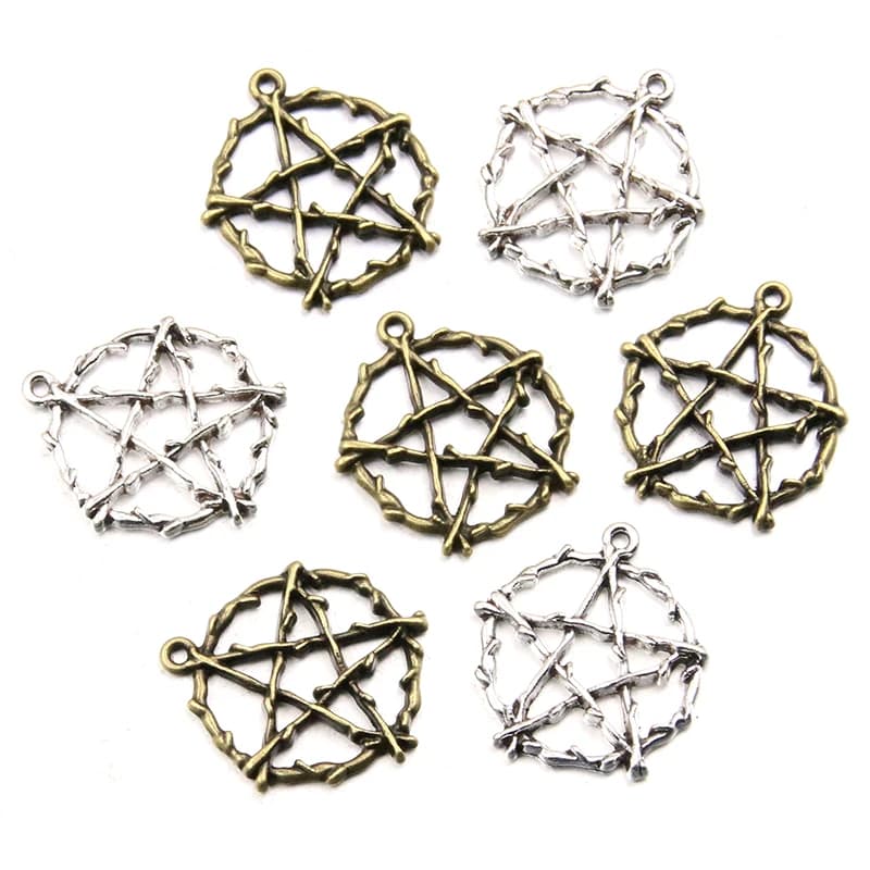 10Pcs Antique Tibetan Alloy Necklace Pendant Round Star Pentacle Charms Handmade For DIY Craft Art Jewelry Crafts