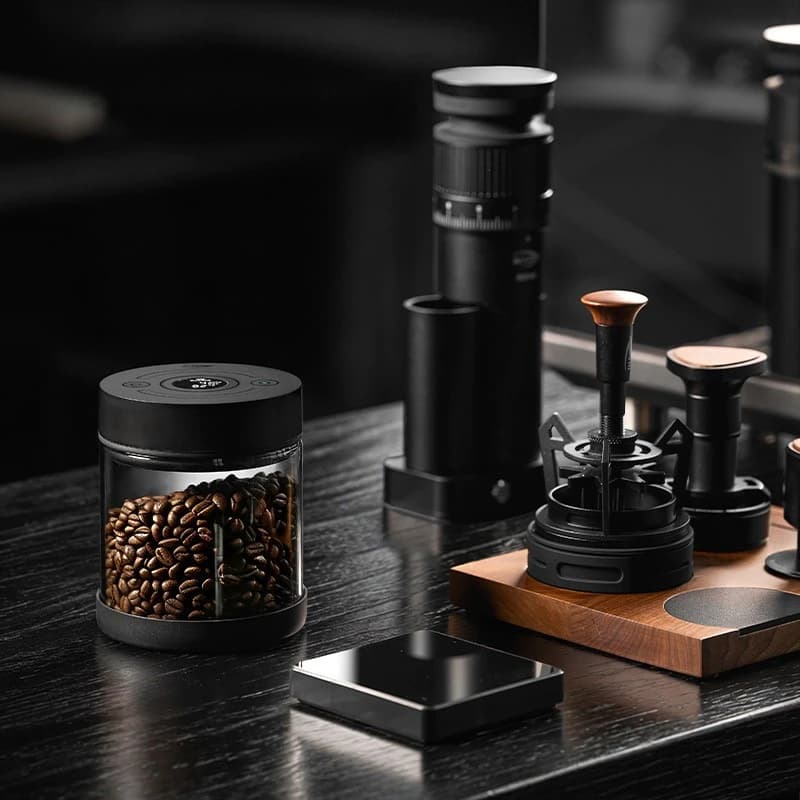 Coffee bean sealed tank digital display electric vacuum bean storage tank fresh storage tea nuts