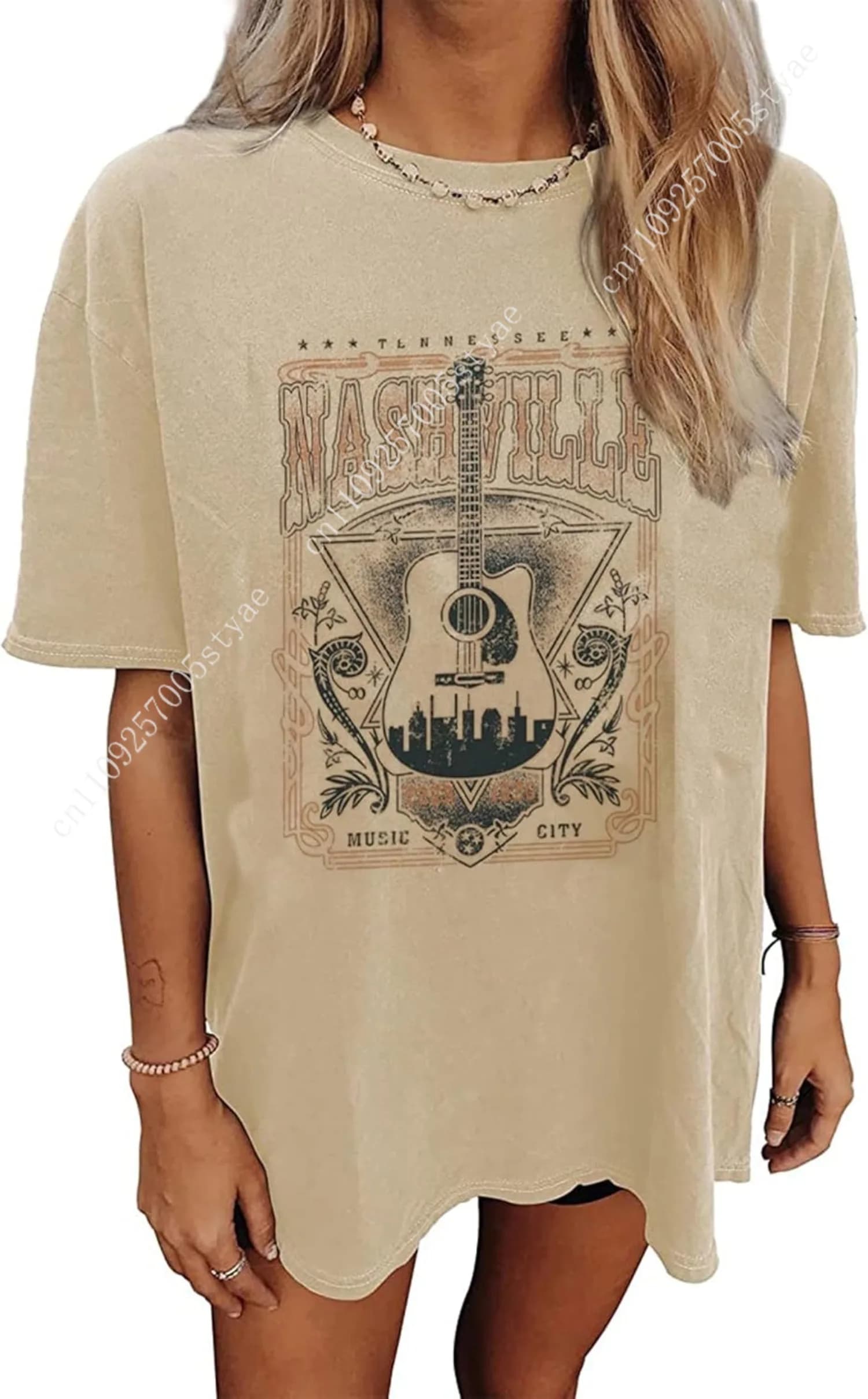 Nashville Music City T-Shirt Women Country Music Oversized Shirts Rock Band Tshirt Vintage Guitar Wings Graphic Tees