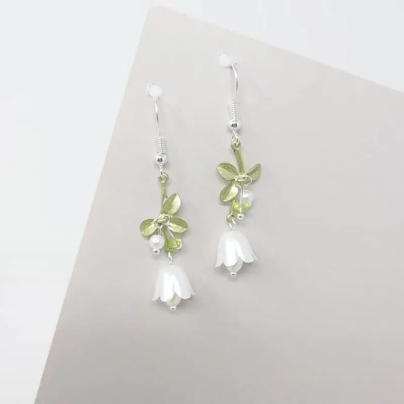 Orecchini del mughetto gioielli fiore fata bianco