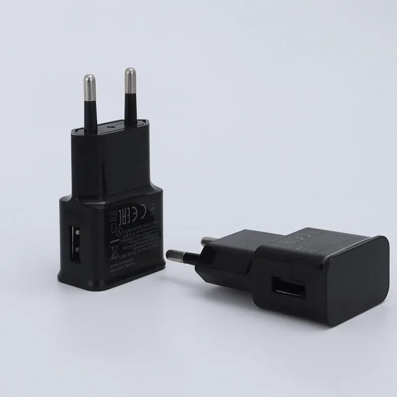 Caricabatterie Universale da Viaggio con Doppia Porta USB 5V, Adattatore di Alimentazione per iPhone, Samsung, Xiaomi, con Spina EU