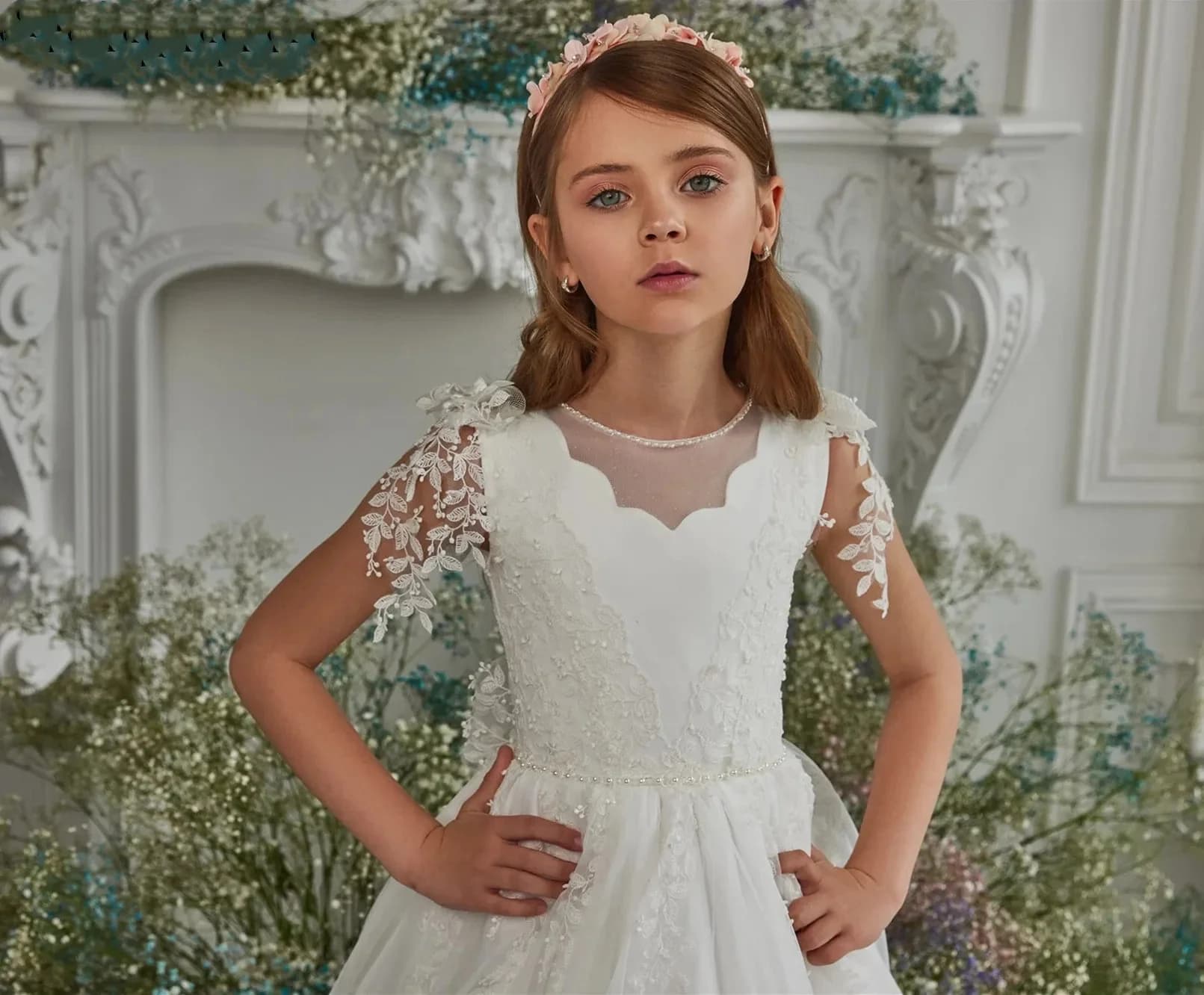 Abito da ragazza di fiore a-line personalizzatoApplique in pizzo con fiocco di perle per matrimonio, lunghezza del pavimento, festa di compleanno per bambini, abito da ballo per prima comunione