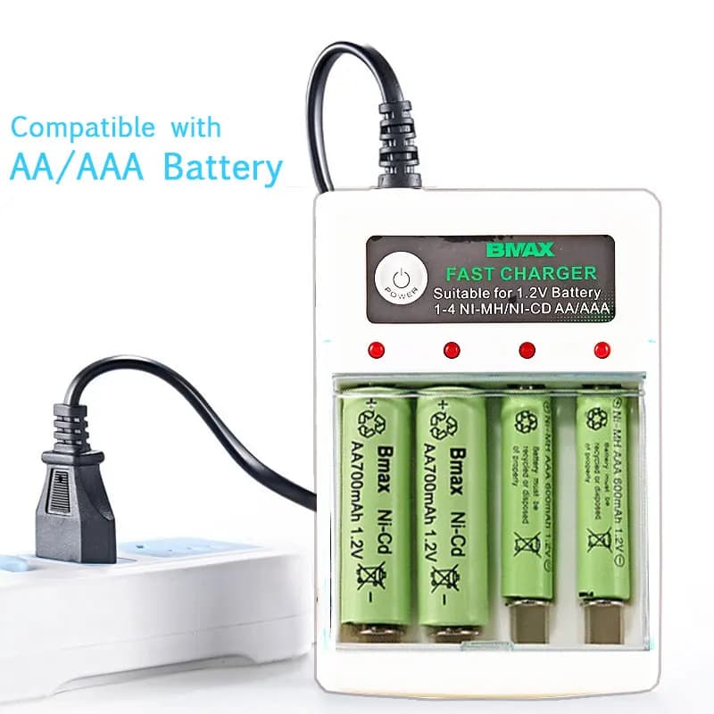 Caricabatterie rapido Ni-Cd 220V Caricabatterie intelligente ricaricabile AA AAA a 4 slot Spina USA / UE per la ricarica della batteria da 1,2 V