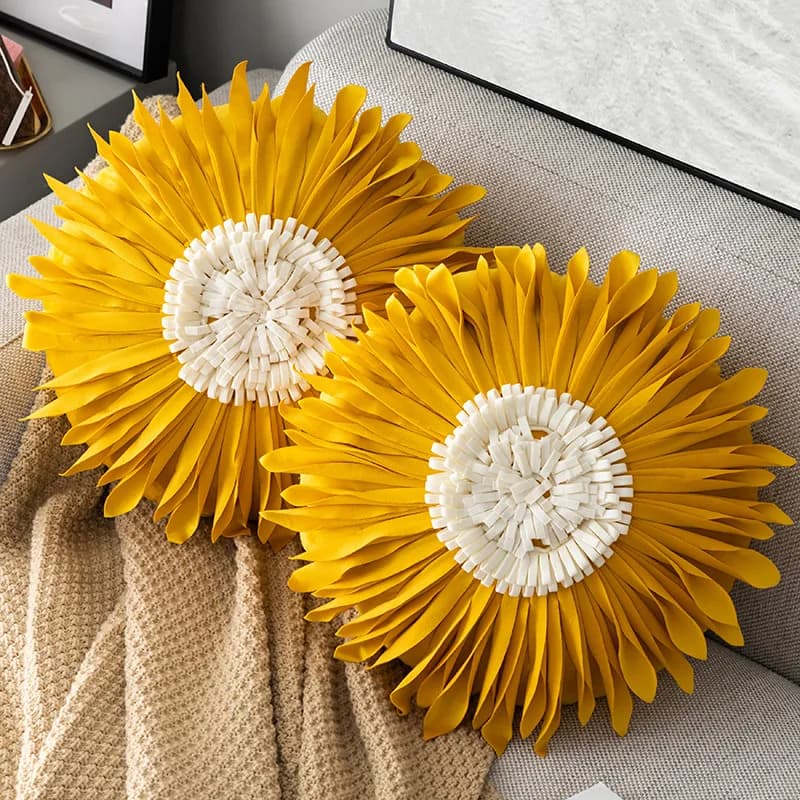 Modern Round Style Yellow White Shooting Cushions 45*45 with 3D Velvet Seams Lining for Crisantemo cushion in pretty blue pillow