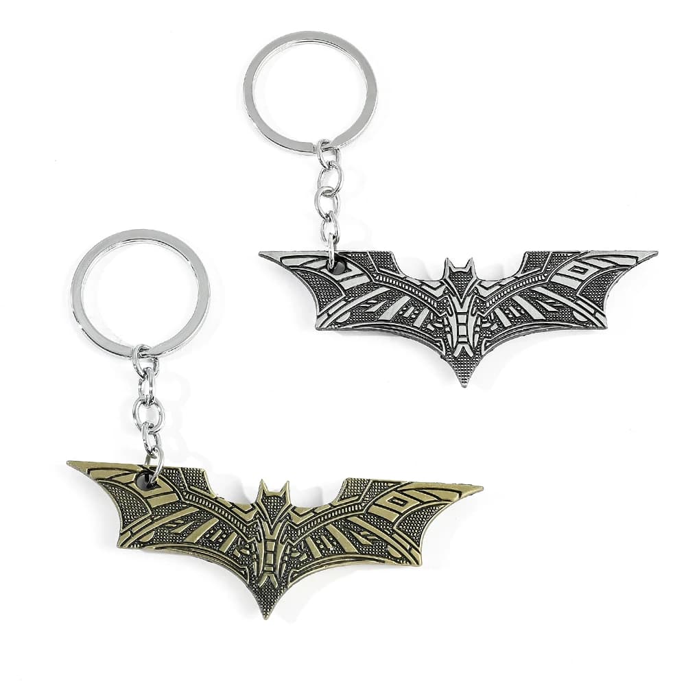 Keyrings with Pipistrello Shape Pendants, Jewels Inspired by Superheroes of Films, Accessories for Bags and Cars, Gifts and Souvenirs for Men and Women Fans