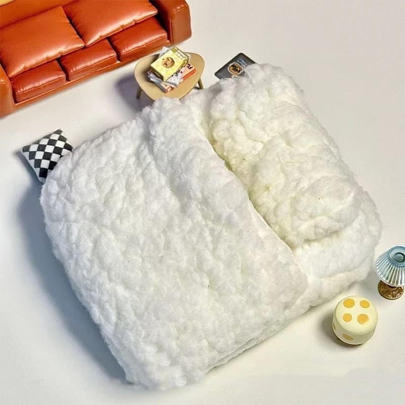 1 set di biancheria da letto in peluche da 10 cm, set caldo invernale con cuscino, accessorio per bambola, regalo di compleanno per un amico