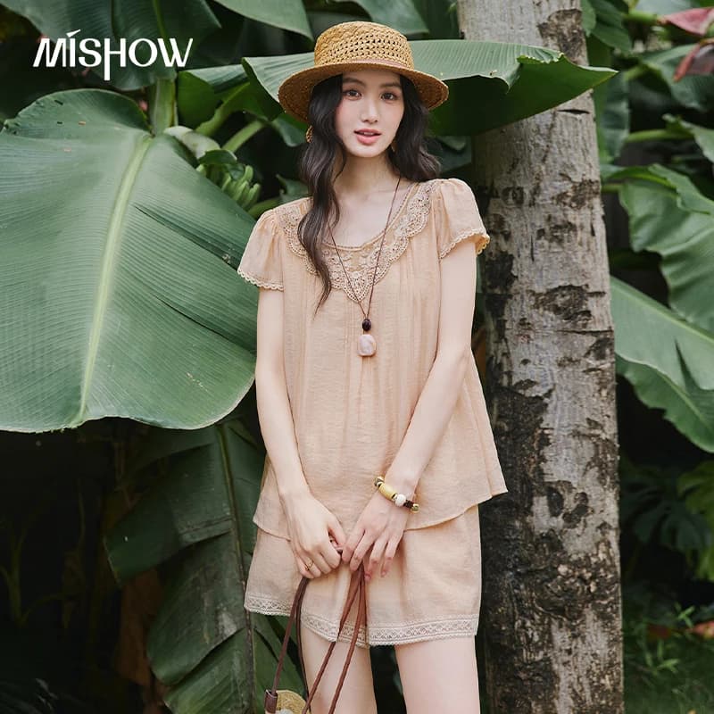 MISHOW Lace Round Neck Top Shorts 2Pcs Set Summer Loose Doll Puff Short Sleeve Top Lace Trim Casual Shorts Set MXF29T1687