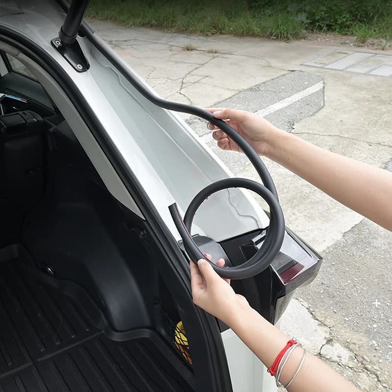 Striscia di tenuta in gomma per bagagliaio di un'auto Guarnizione universale per cappuccio/bagagliaio Striscia di tenuta antipolvere insonorizzata