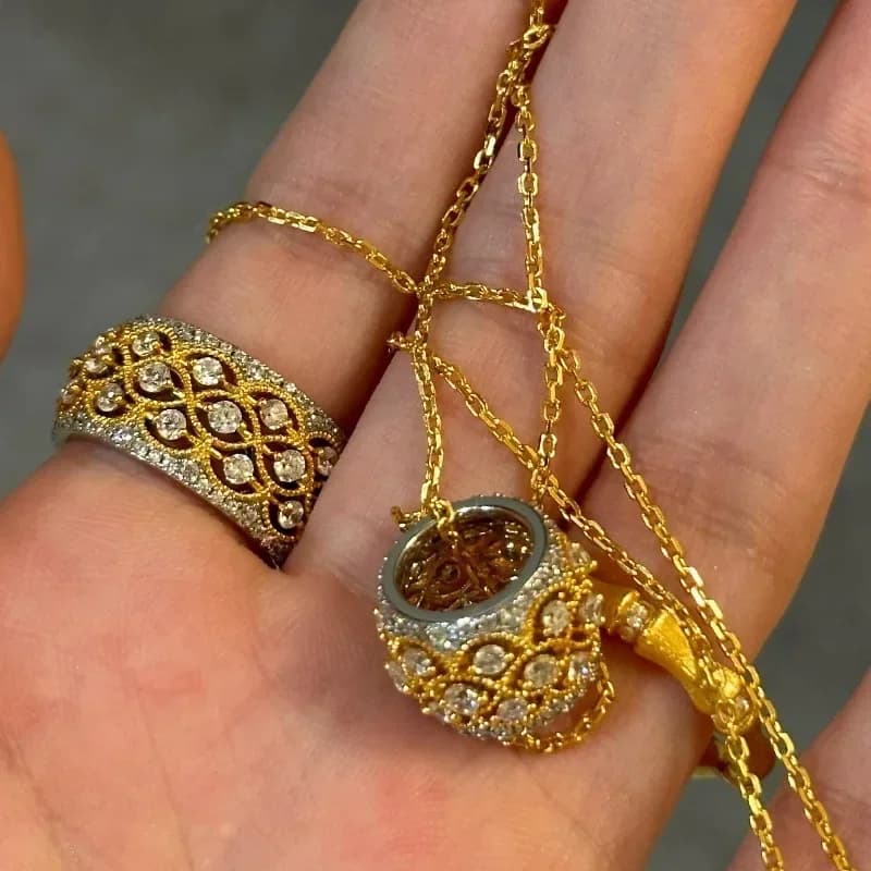 Light luxury High quality vintage exquisite hollow lace rhombus circular necklace horse eye crystal ring jewelry sets for women