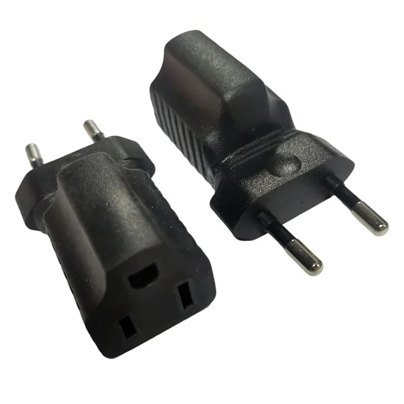 Convertitore adattatore di alimentazione nero da UE 4.0MM a US NEMA 5-15R Europa svizzera Italia Spina adattatore da viaggio da 2 pin a 5-15R