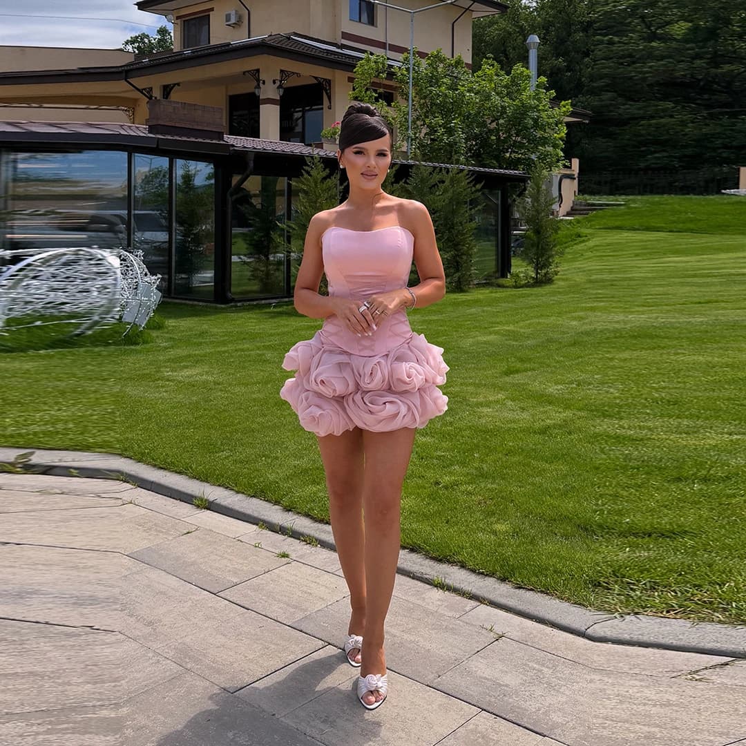 Abito Mini Rosa 3D con Fiori a Rosa 2026 da Donna, Senza Spalline, Stile Corsetto, per Cocktail Party, Abito Corto da Sera, Vestito per il Ritorno a Casa, Personalizzabile