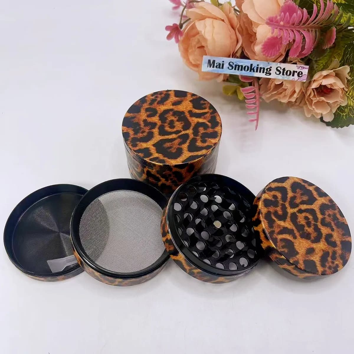 Grinder per Erbe con Stampa Leopardata 50/63mm, Macina Pepe Manuale, Macina Sale e Spezie, Mortaio per Tabacco ed Erbe, Accessori per Fumatori