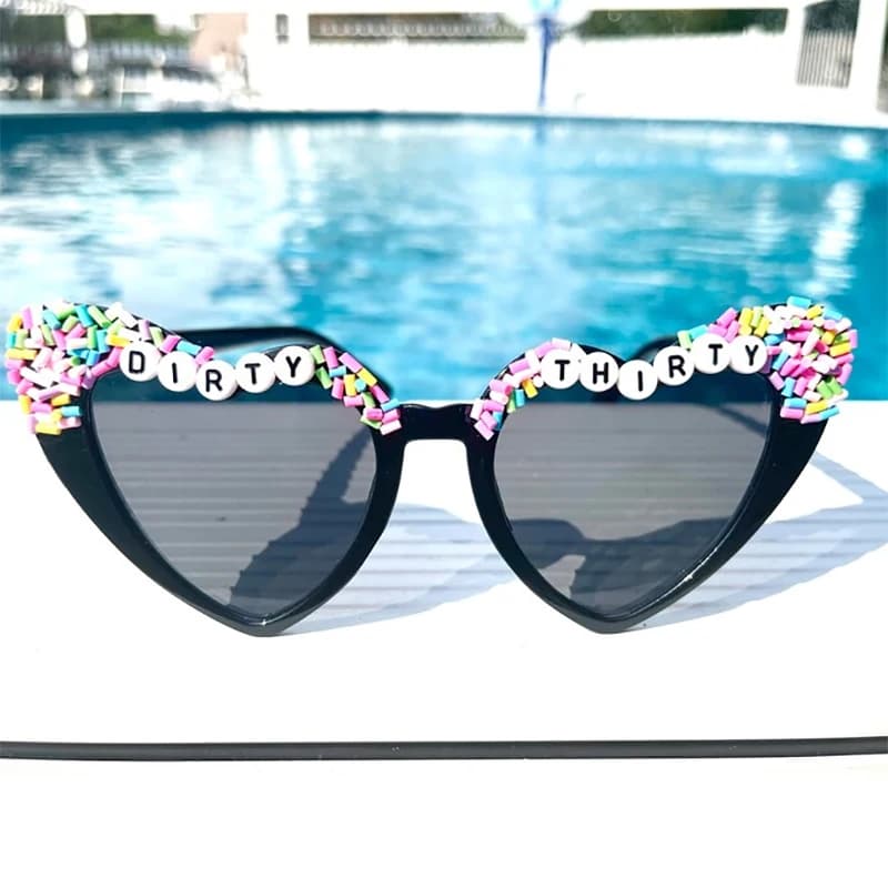 Dirty thirty Sprinkle black heart sunglasses women 30th 30 years old Birthday party decoration favor Gift present Photo props