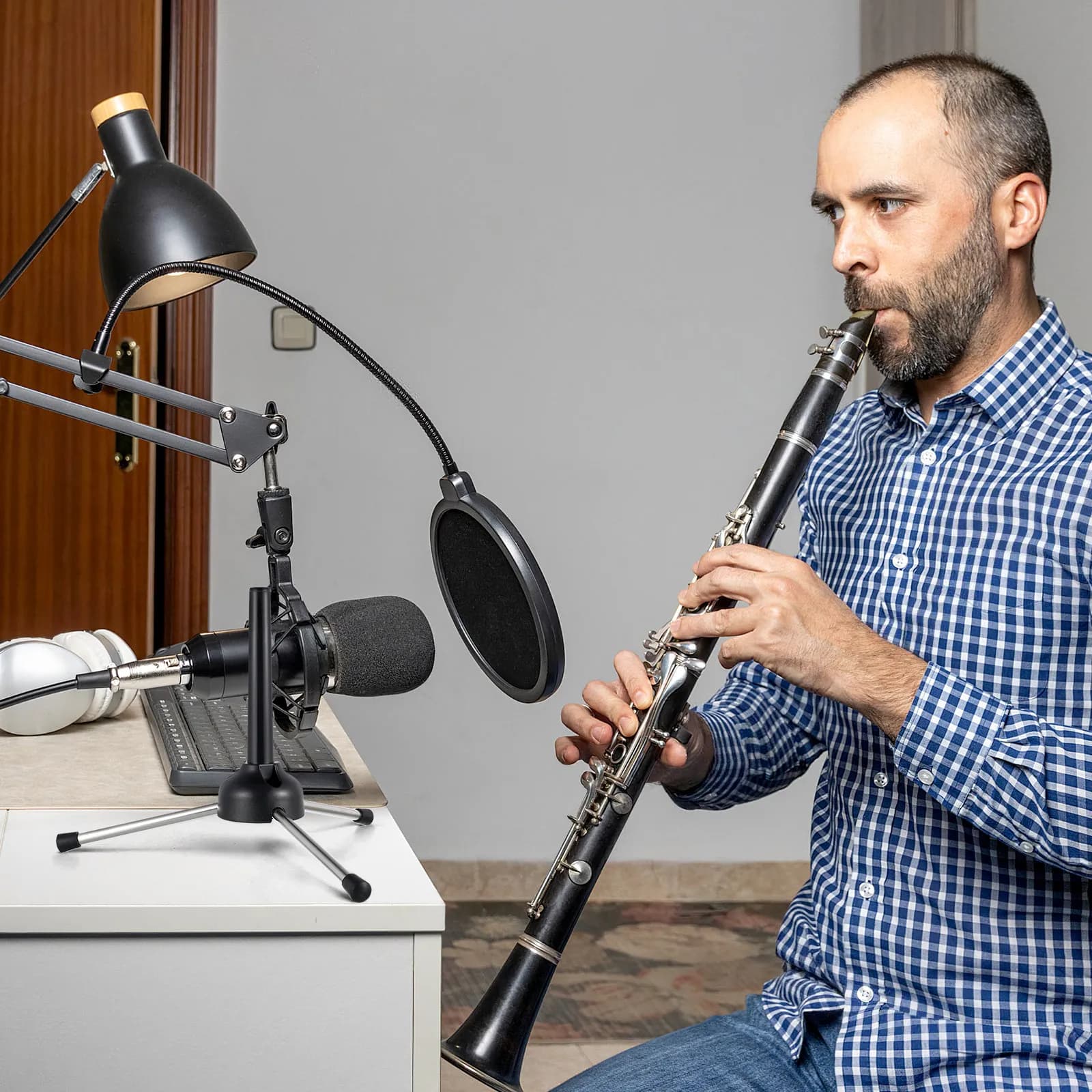 Lightweight Foldable Clarinet Stand Portable Instrument Tripod for Clarinet Flute Oboe Sax Holder Stable Triangle Structure