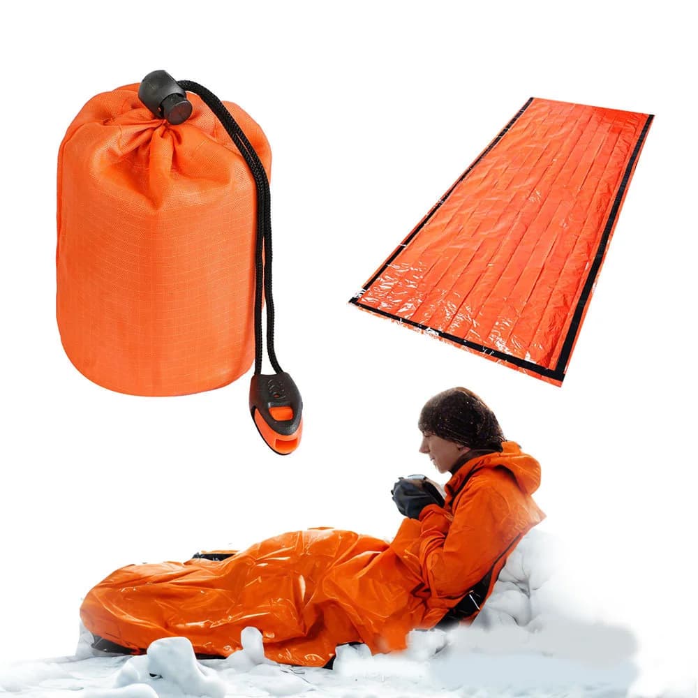 Emergency sleeping bag for outdoors Isolated survival cover for camping, hiking, climbing