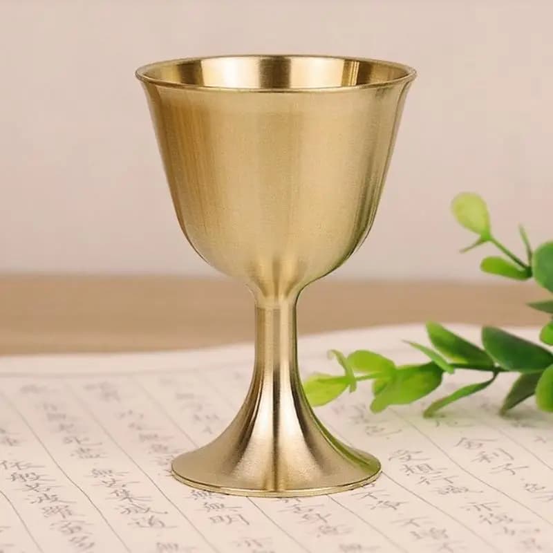 Tazza Tradizionale in Ottone per Vino e Birra, Bicchiere con Bordo Liscio per Campeggio, Feste e Bar