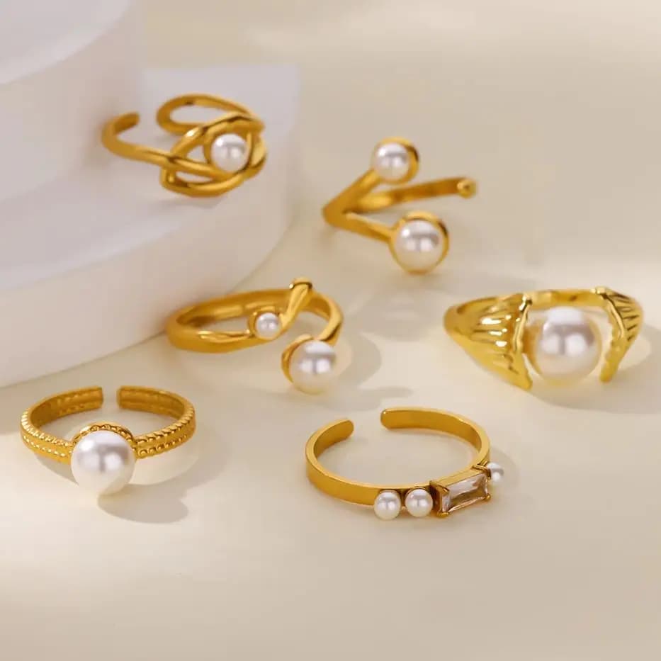 Anelli geometrici di perle di moda per le donne Anello di perle regolabile in acciaio inossidabile color oro Regalo di gioielli da sposa impermeabili