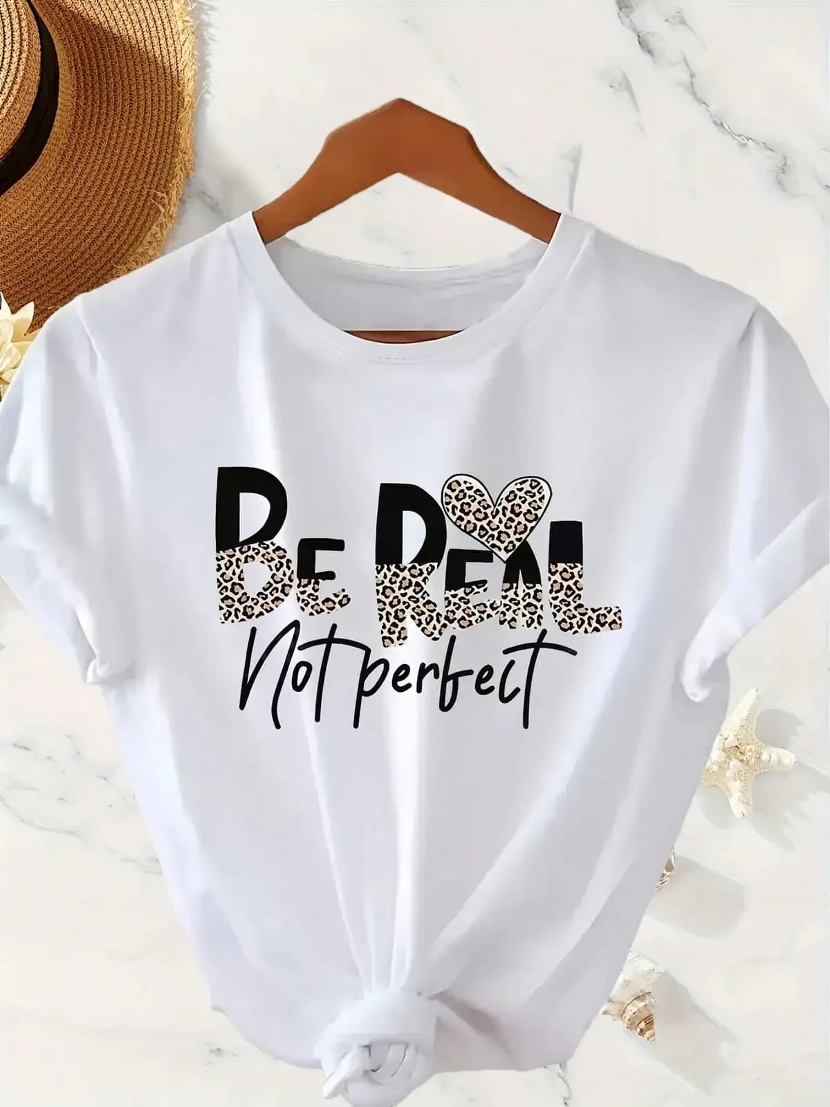 Plus Size - Plus Size - Plus Size Elegant Letter Love Print T-Shirt, Casual Crew Neck Short Sleeve Top, Spring And Summer Women'S Clothing Machine Washable,Breathable And Comfortable Short-Sleeved Round-Neck Top, Suitable For All Seasons,