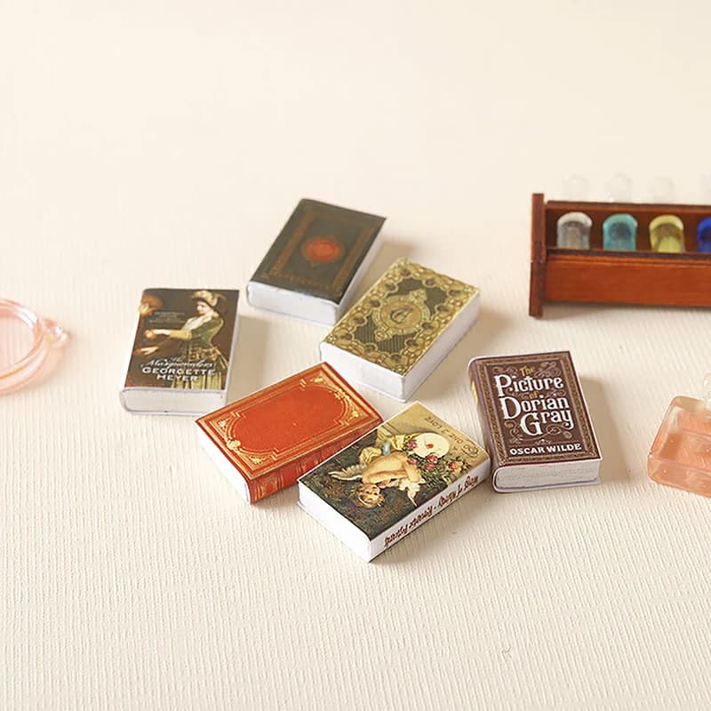 6 pezzi di graziosi fumetti in miniatura per casa delle bambole 1:12, giochi di finzione per bambini, fantastiche aggiuntive per la casa delle bambole