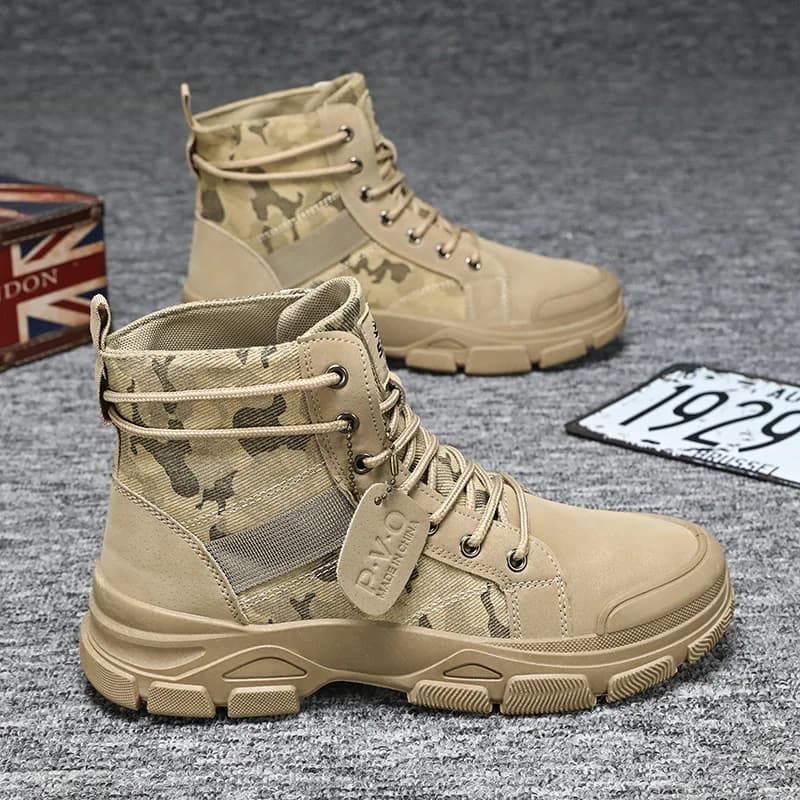 2026 New Winter Warm Men Boots Mens Camouflage High Top Work Boots Comfortable Sneakers Men Outdoor Hiking Shoes Platform Boots