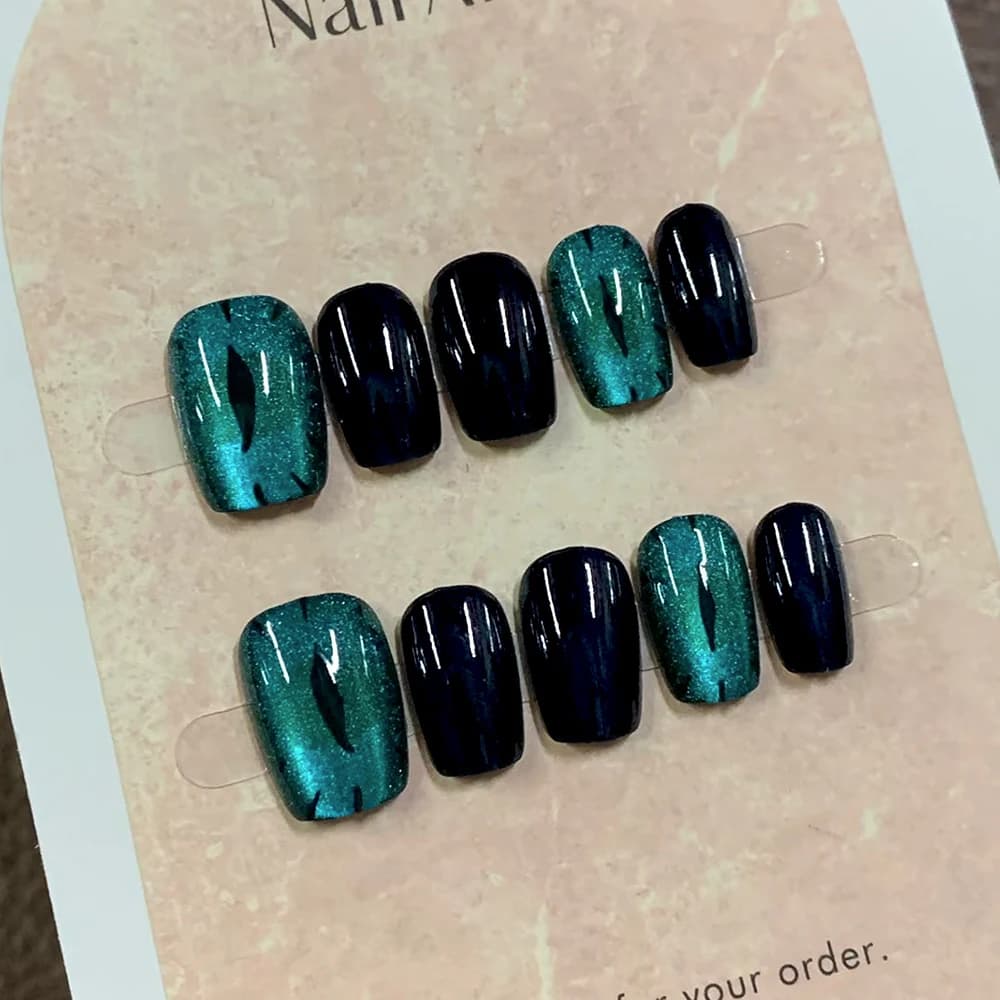 Set di 10 Unghie Finte Complete con Strass, Unghie Finte Artigianali per Nail Art, Manicure Fai-da-Te, Unghie Press-On