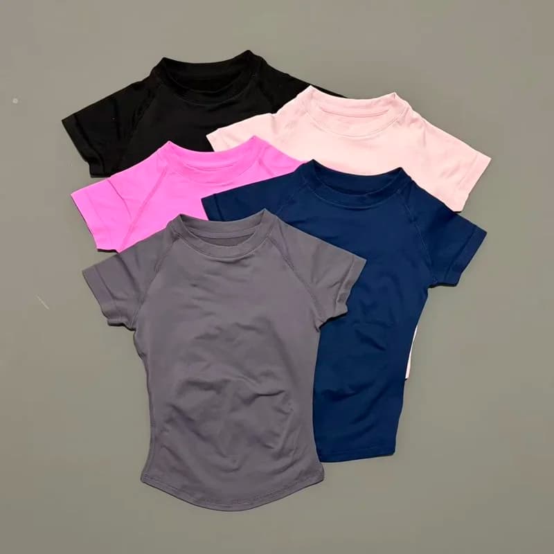 Top Sporty Sleeves Women's Court, Knits Without Sewings for Yoga, Sports Clothing, T-Shirt Racing, Slim Active Top for Gym and Fitness