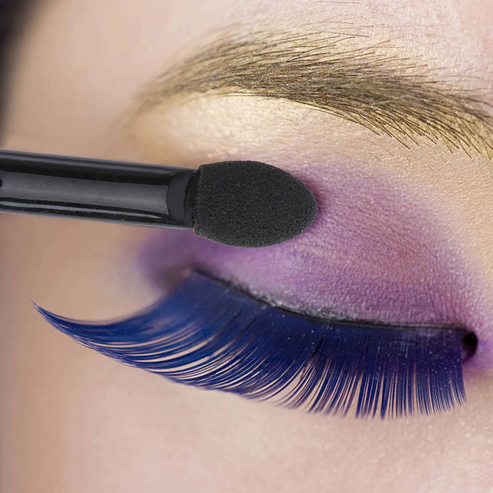 Dual Sided Disposable Eyeshadow Brush Black Handle Latex Sponge Tips for Eye Shadow Blending Eyeliner Makeup Tool Everyday