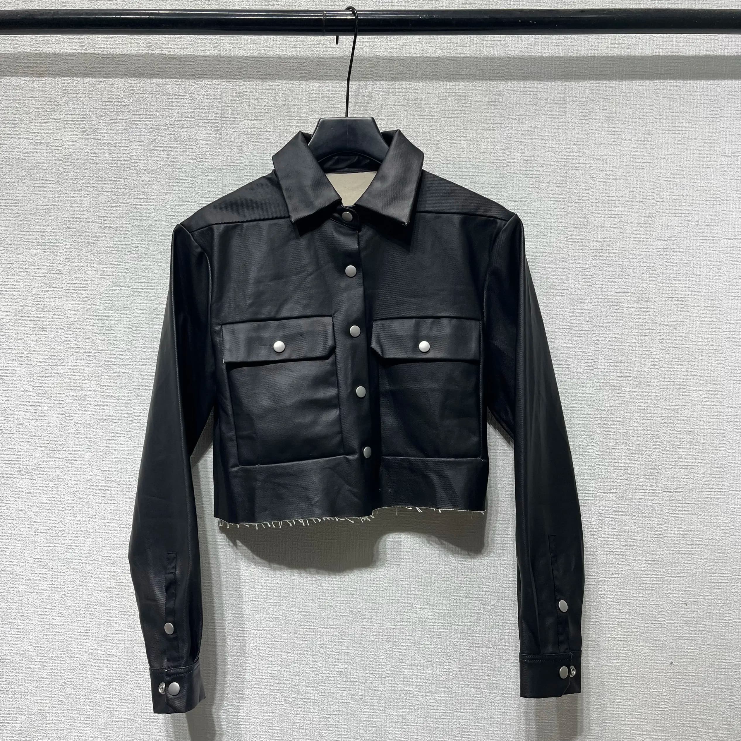 Giacca in Denim Nera Cerata da Motociclista per Donna, Stile Punk Rock, Slim Fit con Grandi Tasche