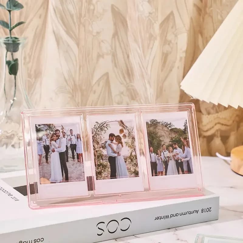 1 piece of elegant 3 inch photo frame, glossy transparent image that holds a love theme, perfect for wedding badge support