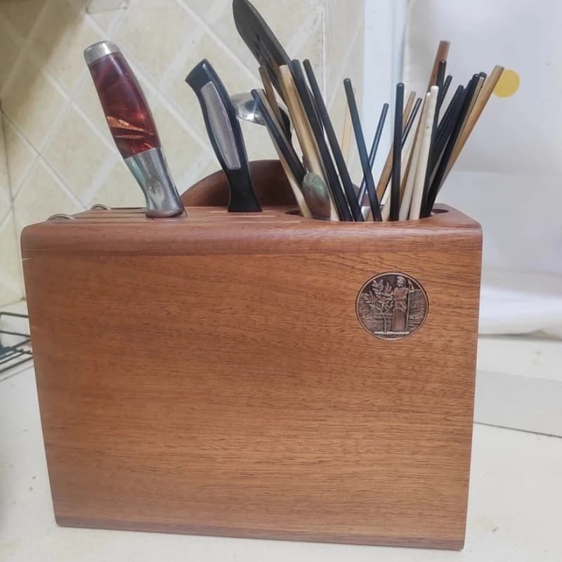 Solid wood kitchen knifes Multifunctional display for wands and cutter for cutlery