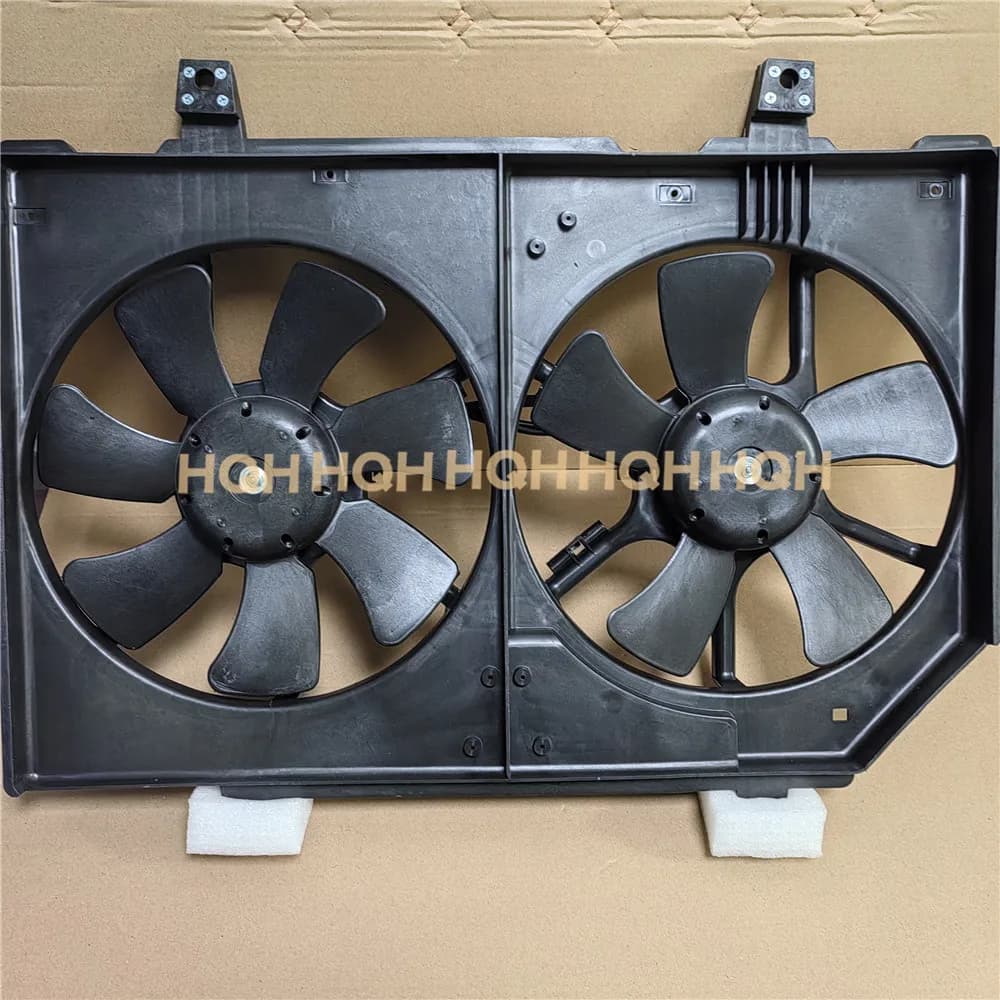 Gruppo ventola del radiatore di raffreddamento elettrico per auto HQH per Nissan X-trail T30 03-07 214818 h303 21481-8H303