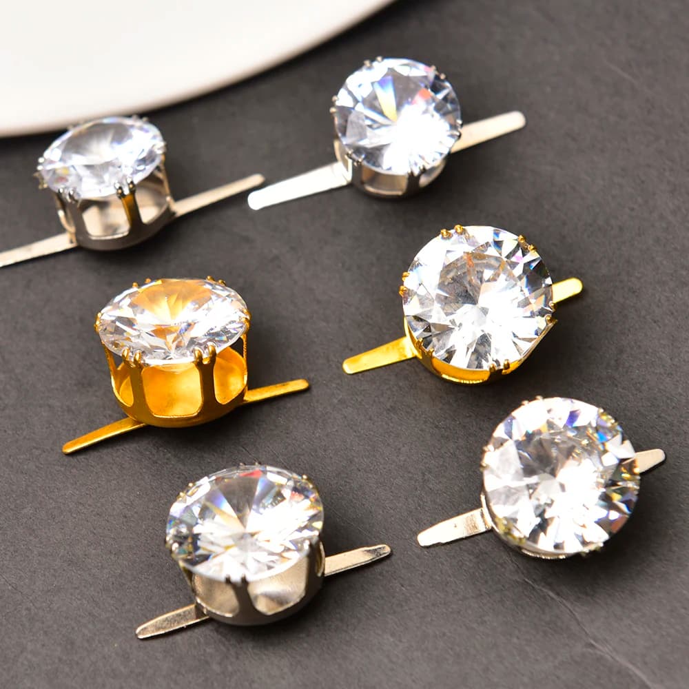 Nuova fibbia alla moda con strass zircone per accessori fai da te Ciondoli per scarpe in plastica Design Borsa con ciondolo Spilla Accessori da sposa per sposa